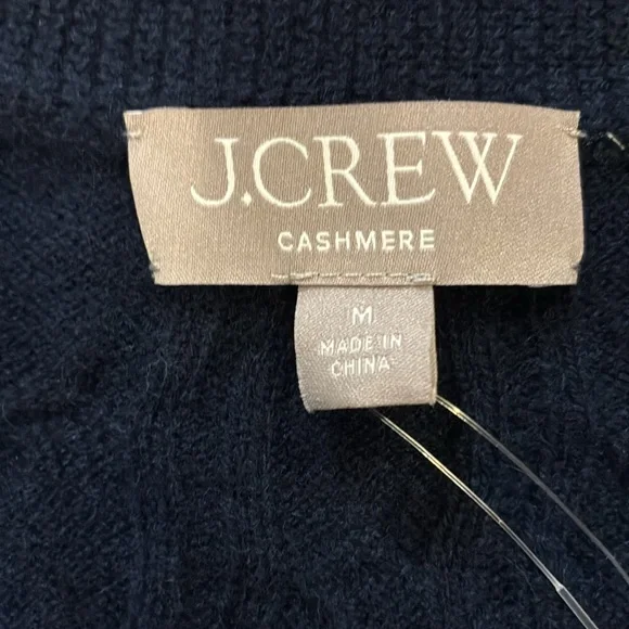 NWT- J. Crew Women's Navy Cable Knit Cardigan (SOLD OUT STYLE) - Picture 3 of 9